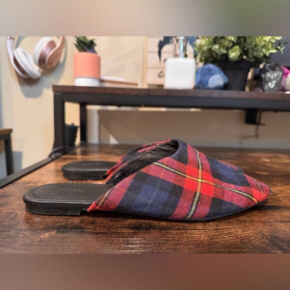 Urban Outfitters Red and blue plaid mules size 9 - Picture 9 of 10